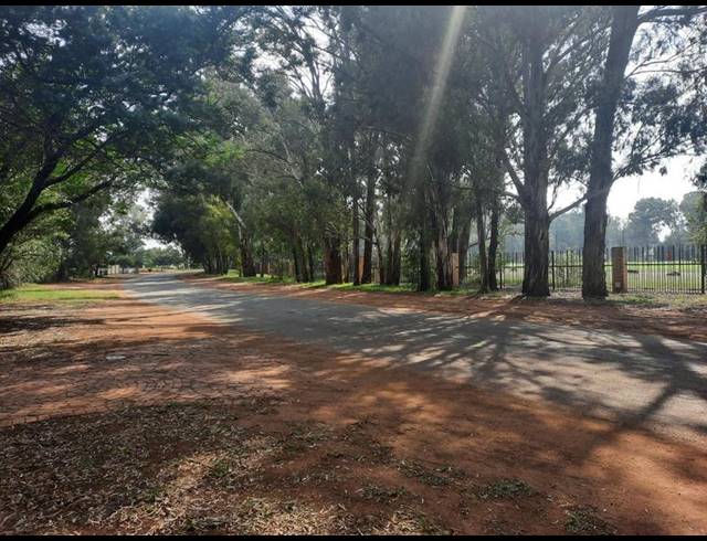 LAND FOR SALE IN HENLEY-ON-KLIP